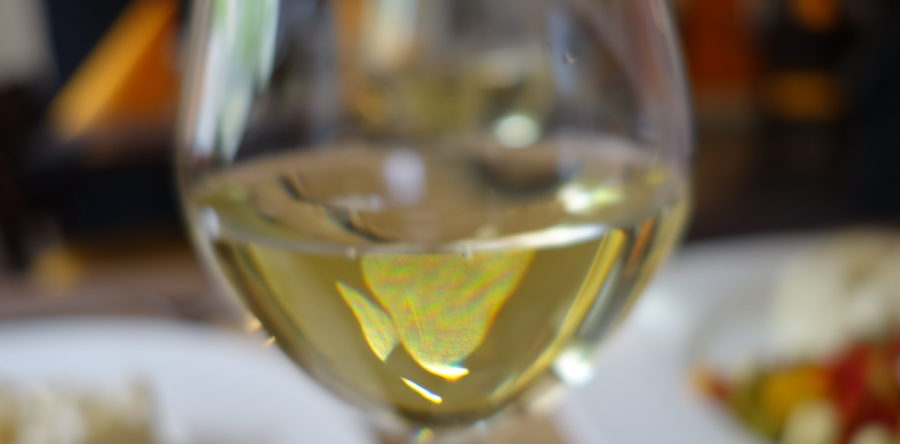 Internet, SEO, réseaux sociaux : Comparons vin et contenu internet